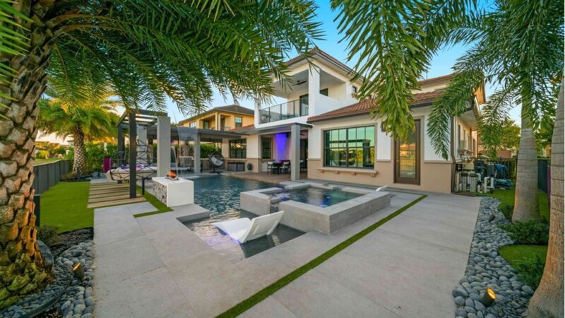 Parkland Patio