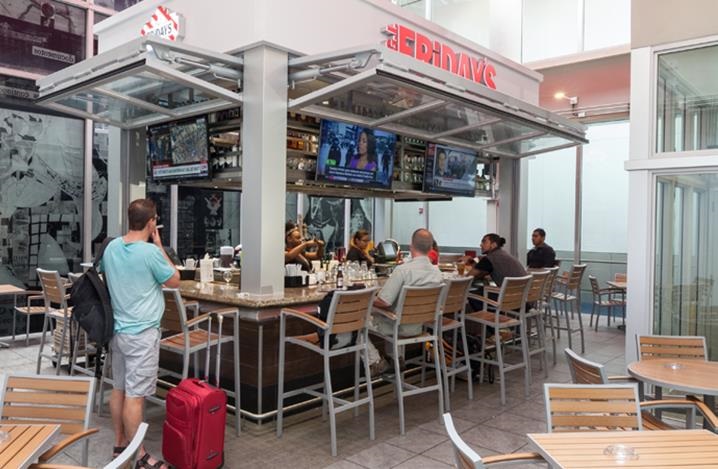 Miami Airport Smokers lounge